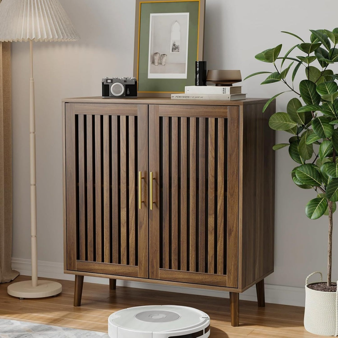 Meuble de rangement marron en bois, compact et elegant